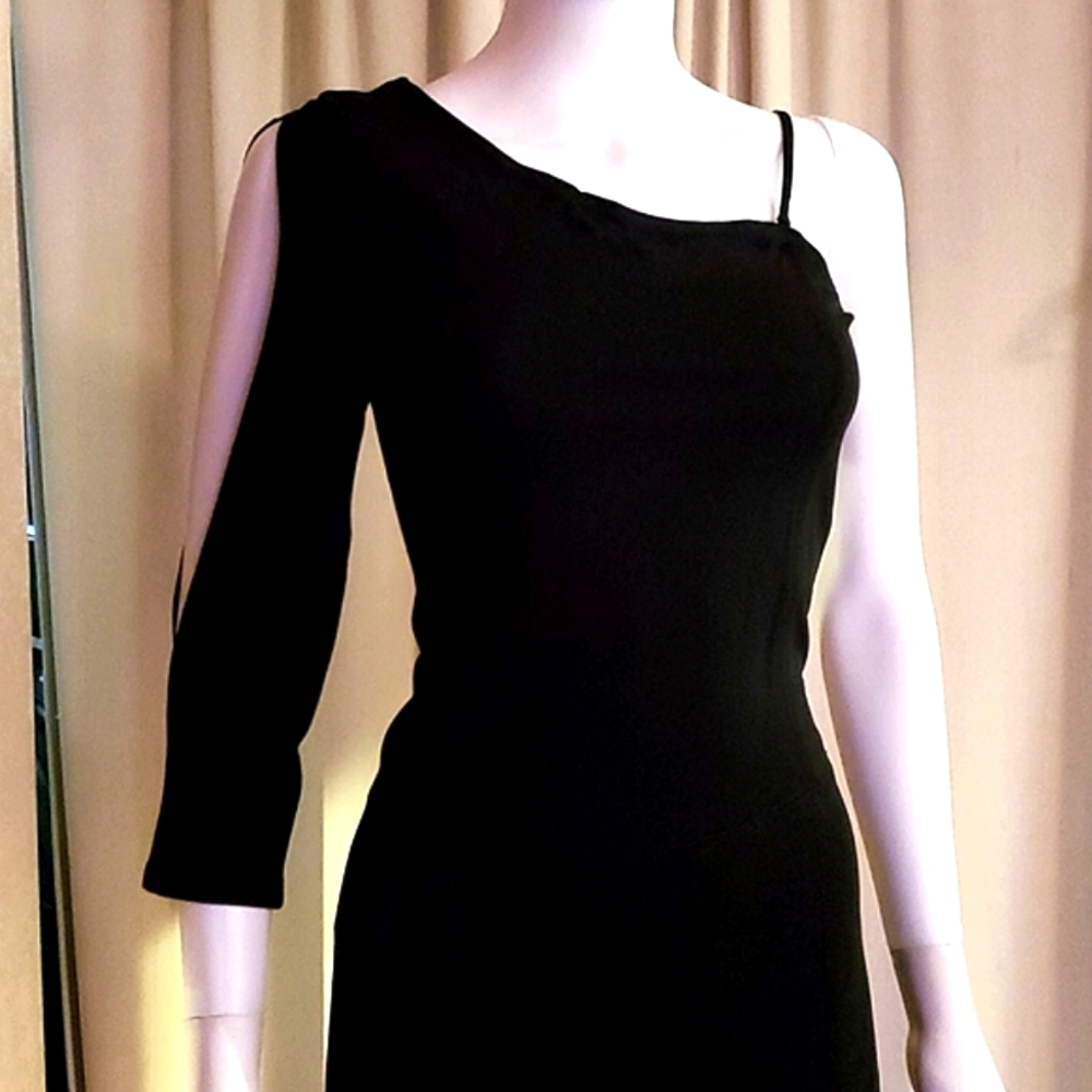🖤💥Flawless! Gorgous Black One Shoulder & Open Leg Jumpsuit from bebe ❤️‍🔥🖤 - Picture 3 of 16